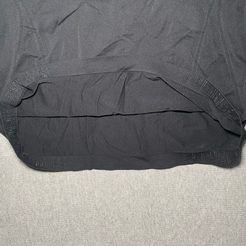 Athleta Momentum Tank Athleisure Sporty Gym Workout Women's sz Medium - Picture 4 of 9